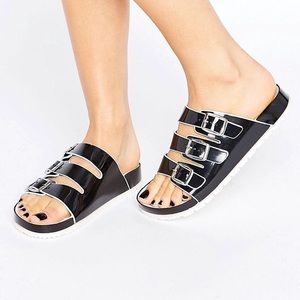London Rebel Multi Buckle Jelly Sliders🖤